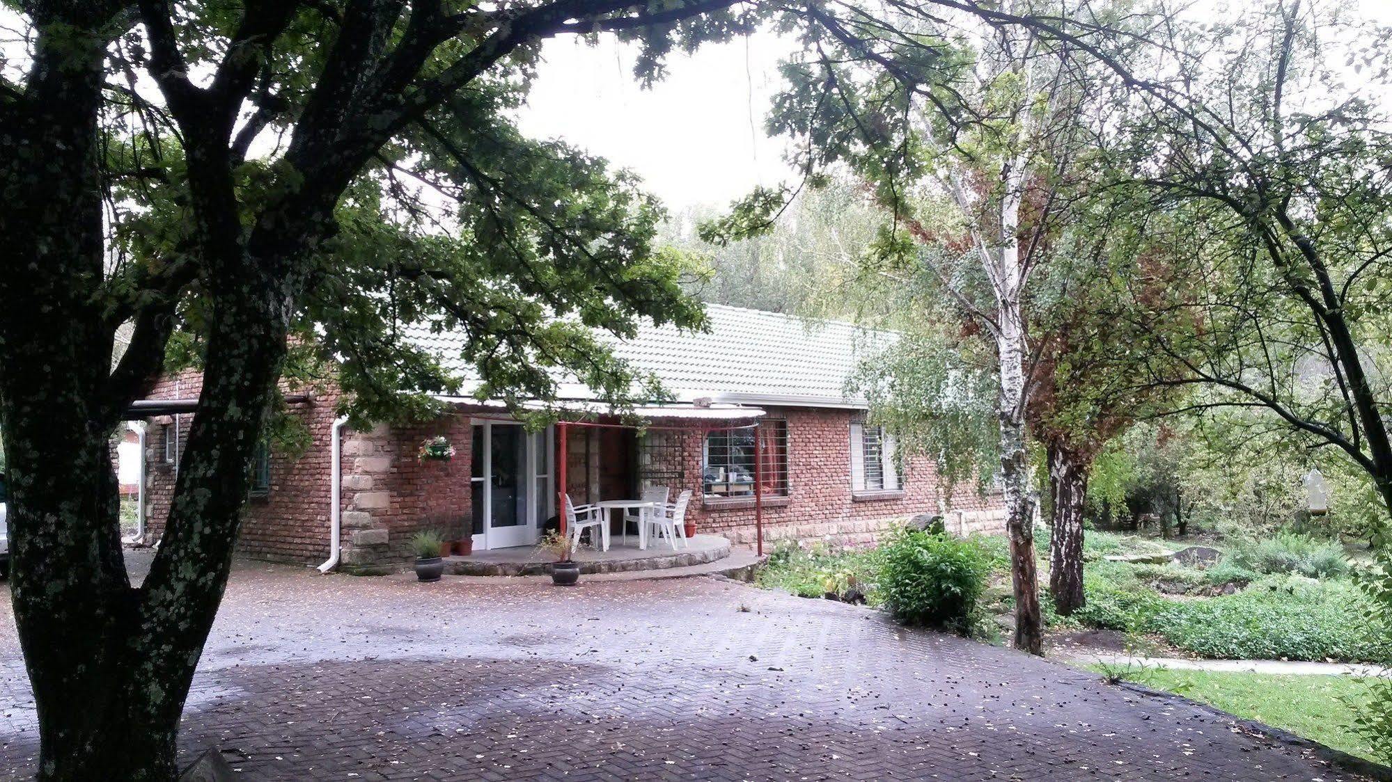 Woodlands Retreat Hotel Clarens Buitenkant foto