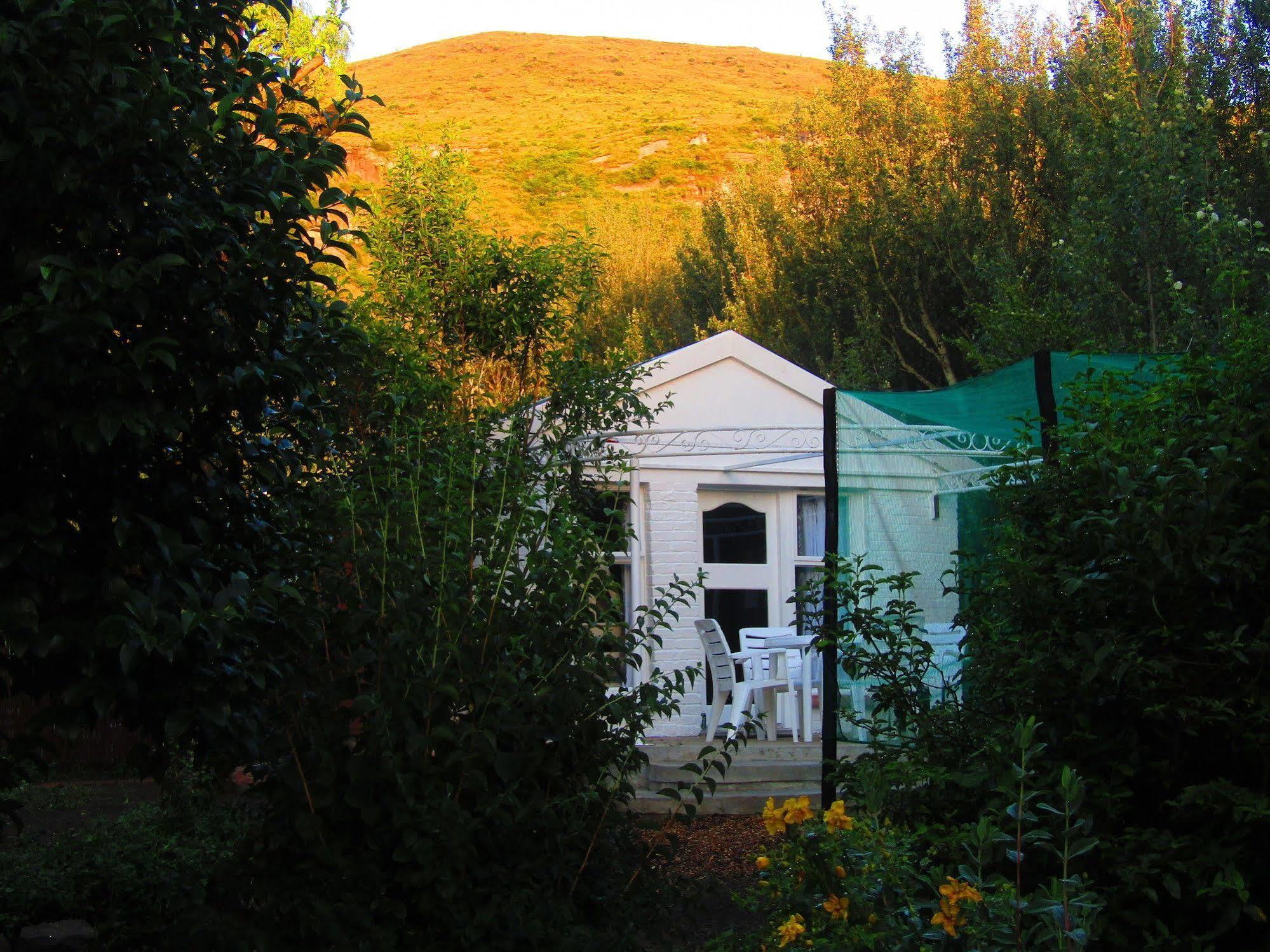 Woodlands Retreat Hotel Clarens Buitenkant foto