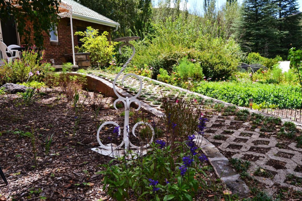 Woodlands Retreat Hotel Clarens Buitenkant foto
